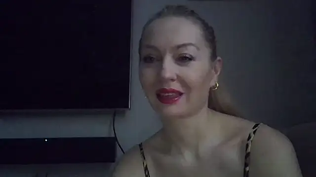 ZarinaSwift online show from 01-18-25, 04:04