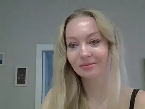 ZarinaSwift online show from 02-04-25, 04:48
