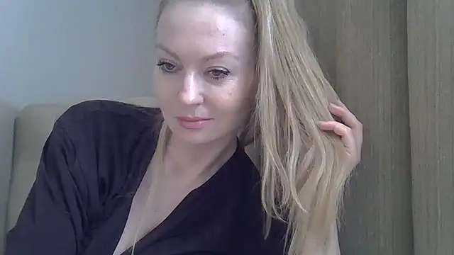 ZarinaSwift online show from 02-12-25, 08:27
