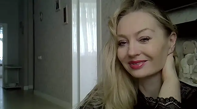 ZarinaSwift online show from 03-09-25, 08:18