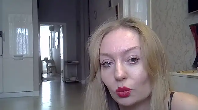 ZarinaSwift online show from 03-20-25, 05:02