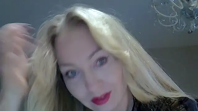 ZarinaSwift online show from 09-19-25, 04:36