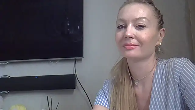 ZarinaSwift online show from 02-07-26, 10:41