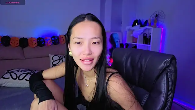  MIURA  online show from 10-28-25, 12:58