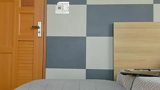 Kiera Thomas online show from 01-12-26, 05:12