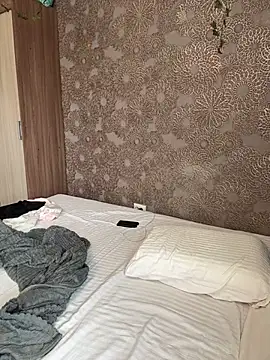 Snapshot of AmmyHot chatting on 02-20-26, 06:26 AmmyHot online show from 02-20-26, 06:26