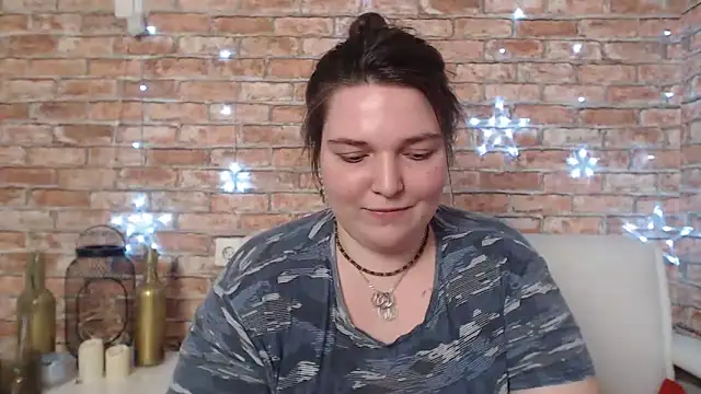 Amelia Kiss  online show from 01-25-25, 06:45