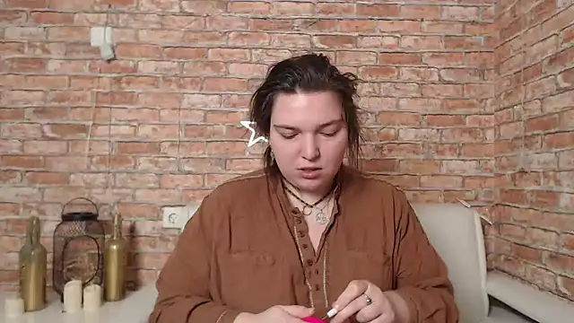 Amelia Kiss  online show from 01-29-25, 12:43