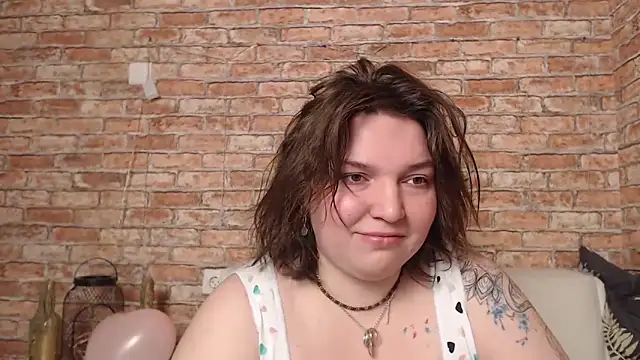 Amelia Kiss  online show from 02-15-25, 12:37