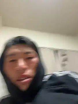 Snapshot of 623is chatting on 02-21-26, 12:39 623is online show from 02-21-26, 12:39