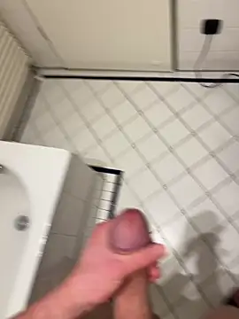 Lucasbwc69 online show from 12-30-24, 08:15