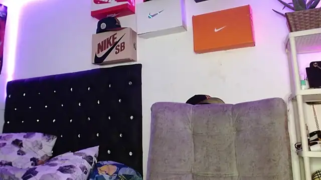 king  Black online show from 02-22-25, 12:27