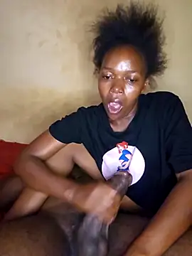 Snapshot of Tight_pussy_ke chatting on 11-08-25, 11:21 Tight pussy ke online show from 11-08-25, 11:21