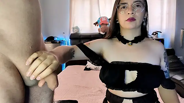 Snapshot of Alaia_sam chatting on 01-16-25, 05:01 Alaia sam online show from 01-16-25, 05:01