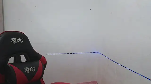 ElisaBoyer online show from 12-20-25, 12:45