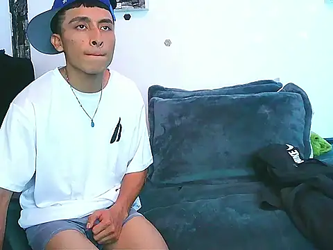 TWO sexymodel online show from 10-02-25, 12:17