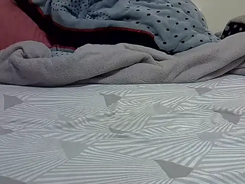 Sonnia  online show from 09-21-25, 12:01