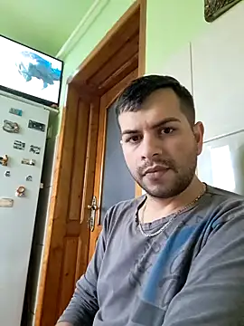 Snapshot of hornny1995 chatting on 12-08-24, 12:19 hornny1995 online show from 12-08-24, 12:19