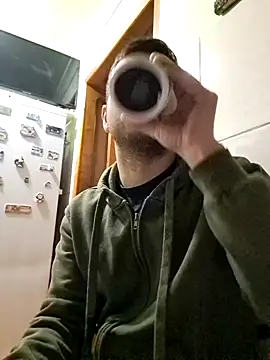 Snapshot of hornny1995 chatting on 01-13-25, 02:07 hornny1995 online show from 01-13-25, 02:07