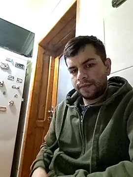 Snapshot of hornny1995 chatting on 01-17-25, 02:08 hornny1995 online show from 01-17-25, 02:08