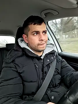 Snapshot of hornny1995 chatting on 01-22-25, 10:18 hornny1995 online show from 01-22-25, 10:18