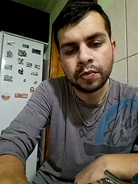 Snapshot of hornny1995 chatting on 01-31-25, 09:16 hornny1995 online show from 01-31-25, 09:16