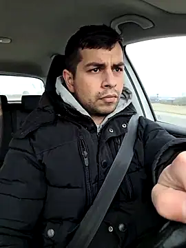 Snapshot of hornny1995 chatting on 02-06-25, 10:15 hornny1995 online show from 02-06-25, 10:15