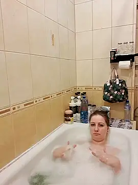 Sakura Green online show from 02-18-25, 10:25