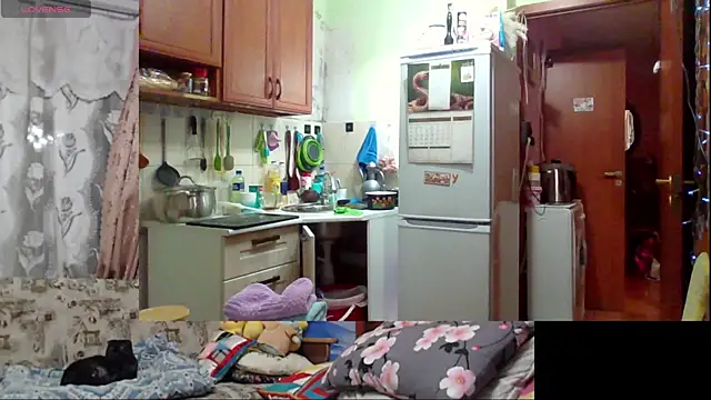 Sakura Green online show from 10-10-25, 05:23