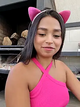 Snapshot of Juli_Walker chatting on 01-30-25, 02:15 Juli Walker online show from 01-30-25, 02:15