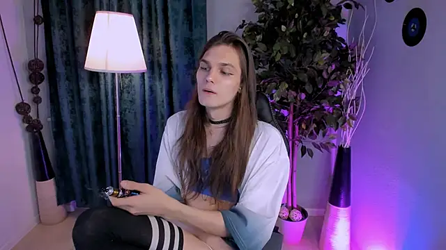 Snapshot of Will_Will_ chatting on 02-08-26, 11:19 Will Will online show from 02-08-26, 11:19