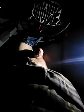 Crackkers online show from 02-13-25, 03:50