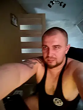 Snapshot of Foxyshaved chatting on 04-09-26, 10:53 Foxyshaved online show from 04-09-26, 10:53