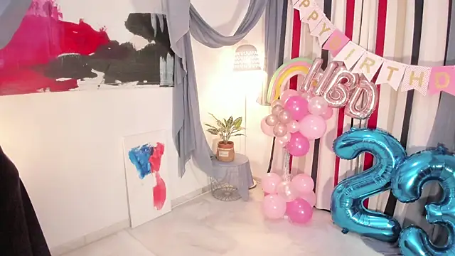 Raychell Black online show from 10-13-25, 05:35