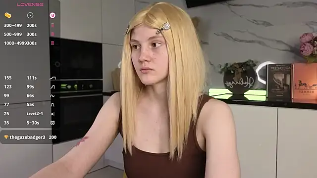 MaryCoopeer online show from 01-19-25, 08:18