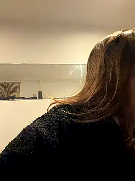 emma4xxx online show from 11-22-25, 07:02