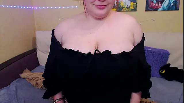 JuliaKeln online show from 02-16-25, 09:16