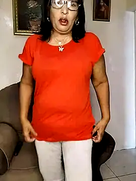 Snapshot of sexy69hotmum chatting on 10-03-25, 11:29 sexy69hotmum online show from 10-03-25, 11:29