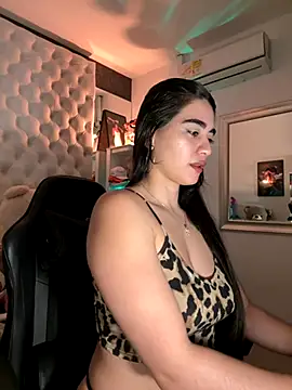 ZarahEvans online show from 09-18-25, 07:27