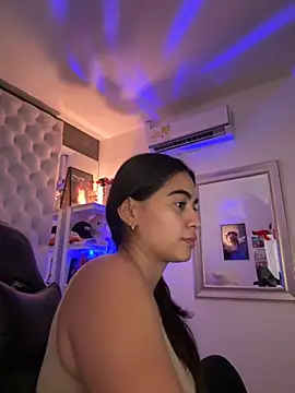 ZarahEvans online show from 11-11-25, 07:36