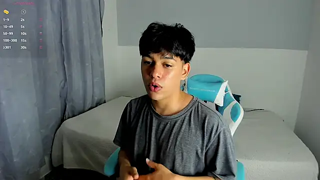Snapshot of Franco_Rizzo_ chatting on 03-15-25, 11:06 Franco Rizzo  online show from 03-15-25, 11:06