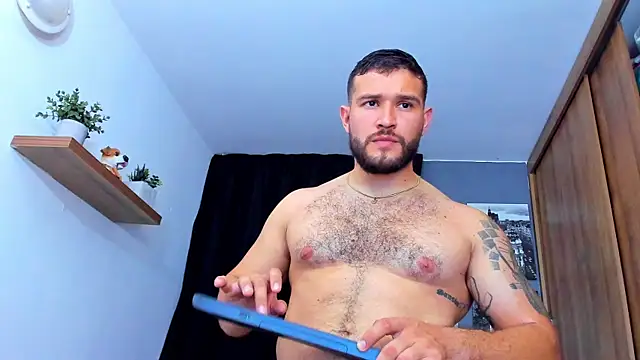 AndrewDiaz online show from 10-27-25, 05:22