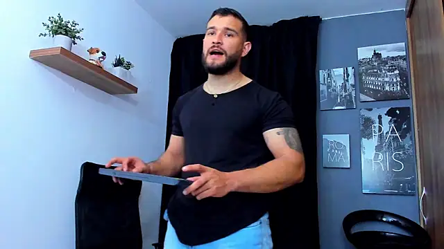 AndrewDiaz online show from 10-30-25, 04:36