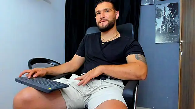 AndrewDiaz online show from 12-23-25, 06:22