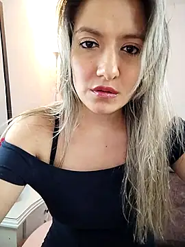 Snapshot of valeriahunter1 chatting on 12-01-25, 10:26 valeriahunter1 online show from 12-01-25, 10:26