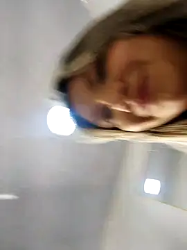 valeriahunter1 online show from 02-18-26, 10:39