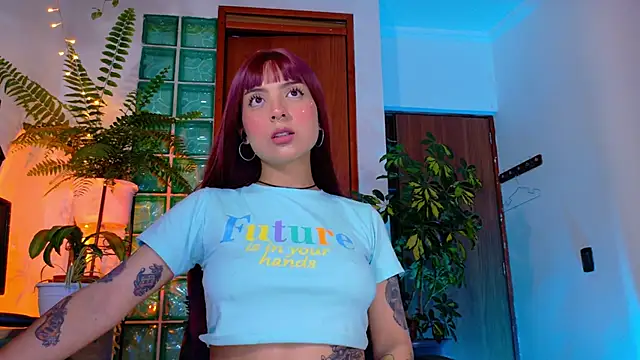 Snapshot of Yeriawaddell_ chatting on 10-12-25, 01:26 Yeriawaddell online show from 10-12-25, 01:26