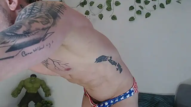 Angel bran online show from 10-25-25, 07:08