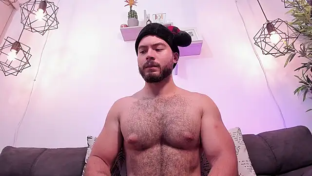 SebastianVilla  online show from 12-24-24, 06:39