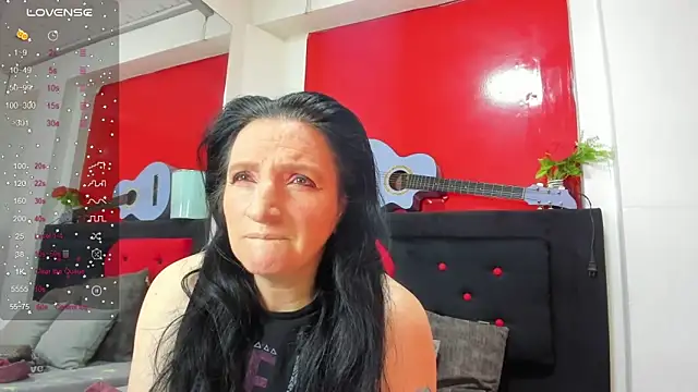 Andrefoxx  online show from 10-21-25, 03:18